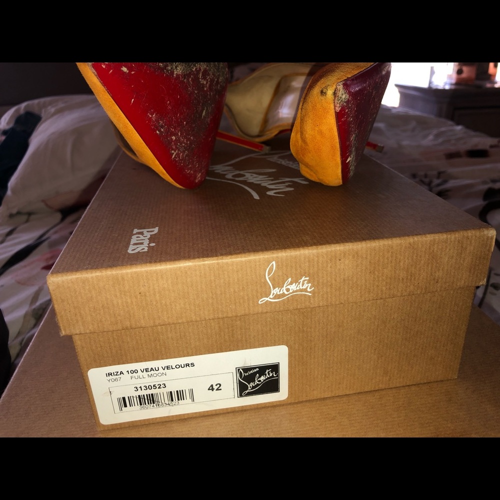 Christian Louboutin size 42 - Picture 3 of 4
